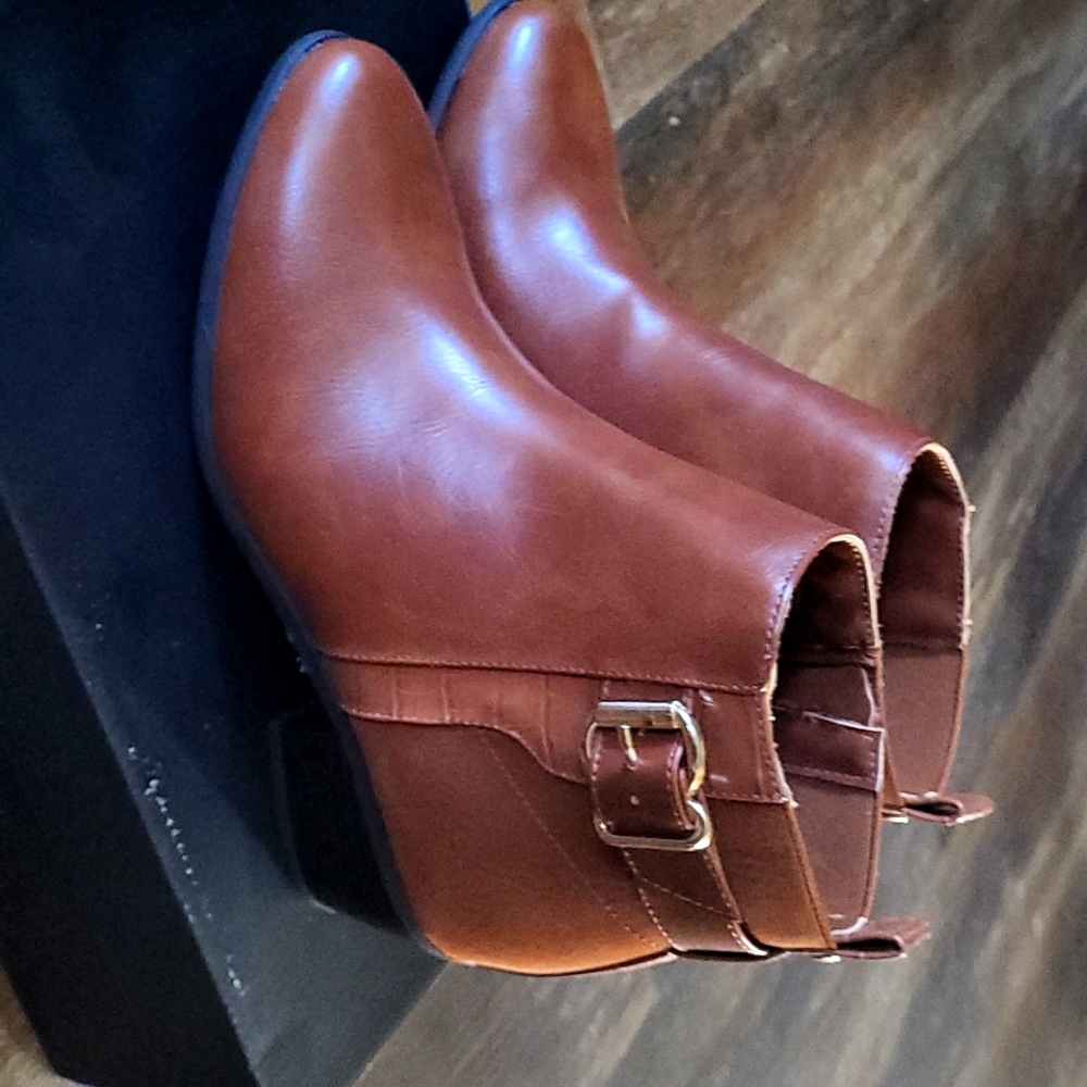 Women's London fog boots